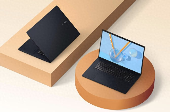 ASUS Vivobook 18: Big Screen, Budget Price