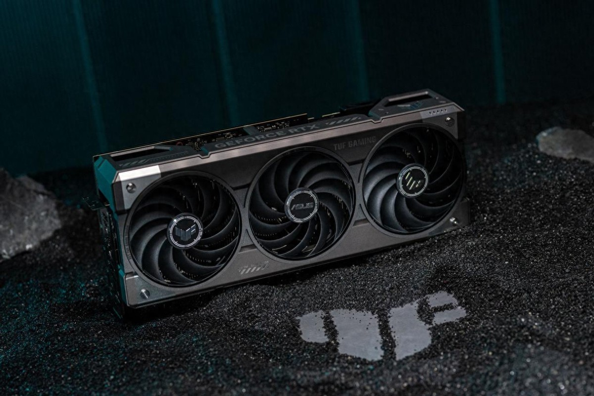 ASUS TUF RTX5070Ti O16G GAMING Review